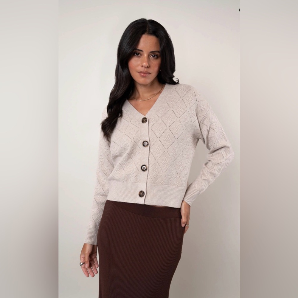 Cyrus Cardigan Sweater Diamond Stitch V-neck Tan/ Cream Size S